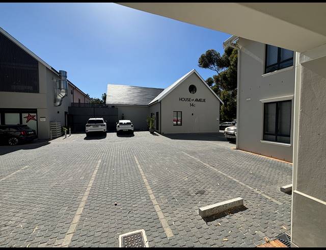219M² OFFICE TO LET IN PAARDEVLEI